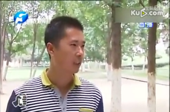 男童被罚做200个深蹲后肾衰竭尿血 老师：多喝水